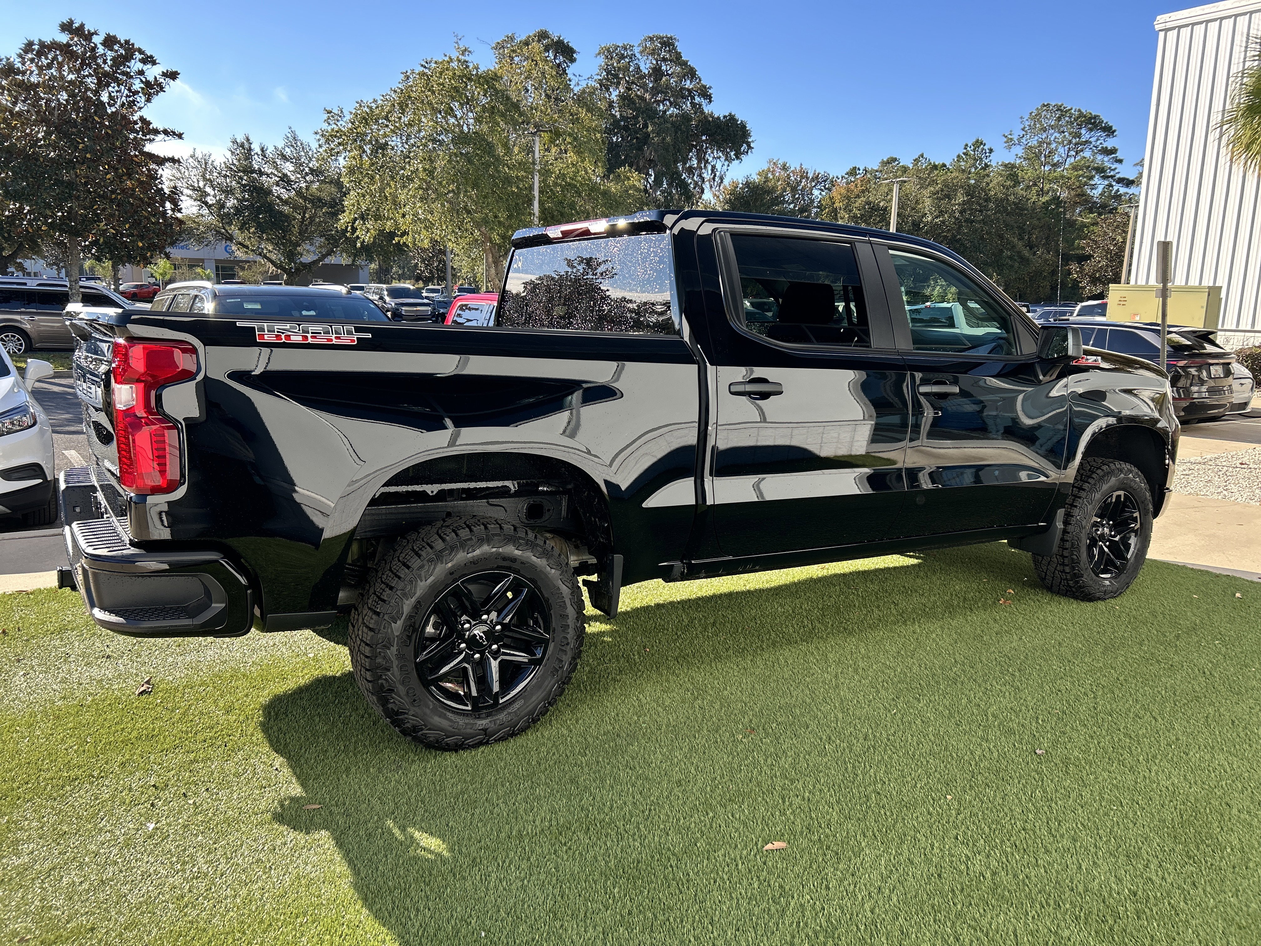 New 2026 Chevrolet Silverado 1500 Custom Trail Boss image 10