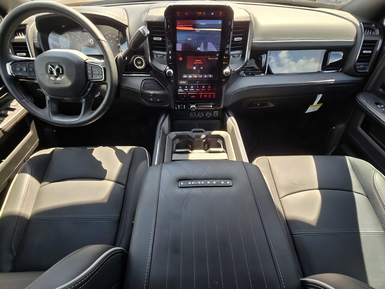 New 2025 RAM 2500 Limited image 19