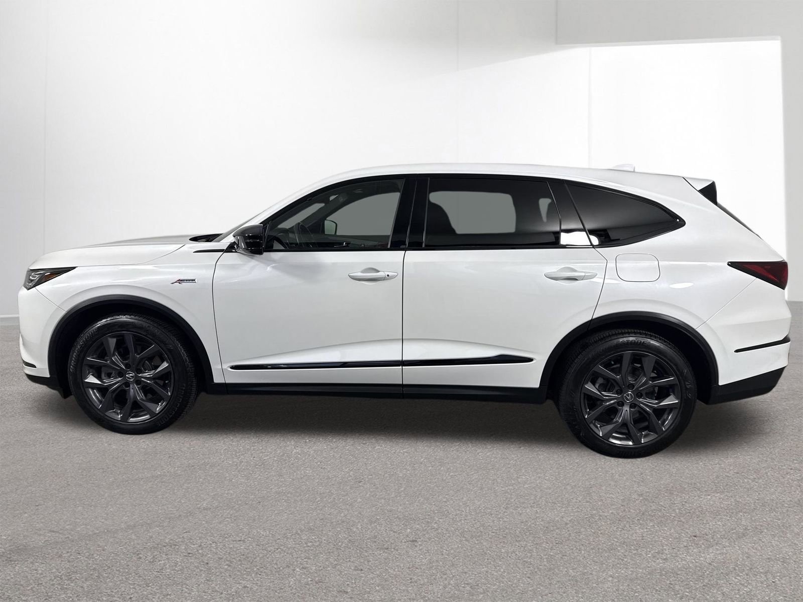 Used 2024 Acura MDX A-Spec image 29