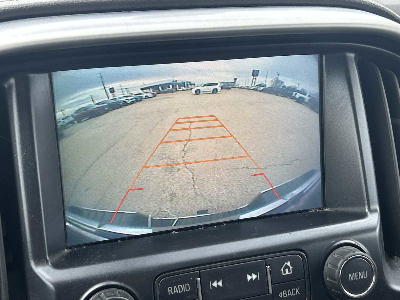 Used 2017 GMC Canyon SLE image 15