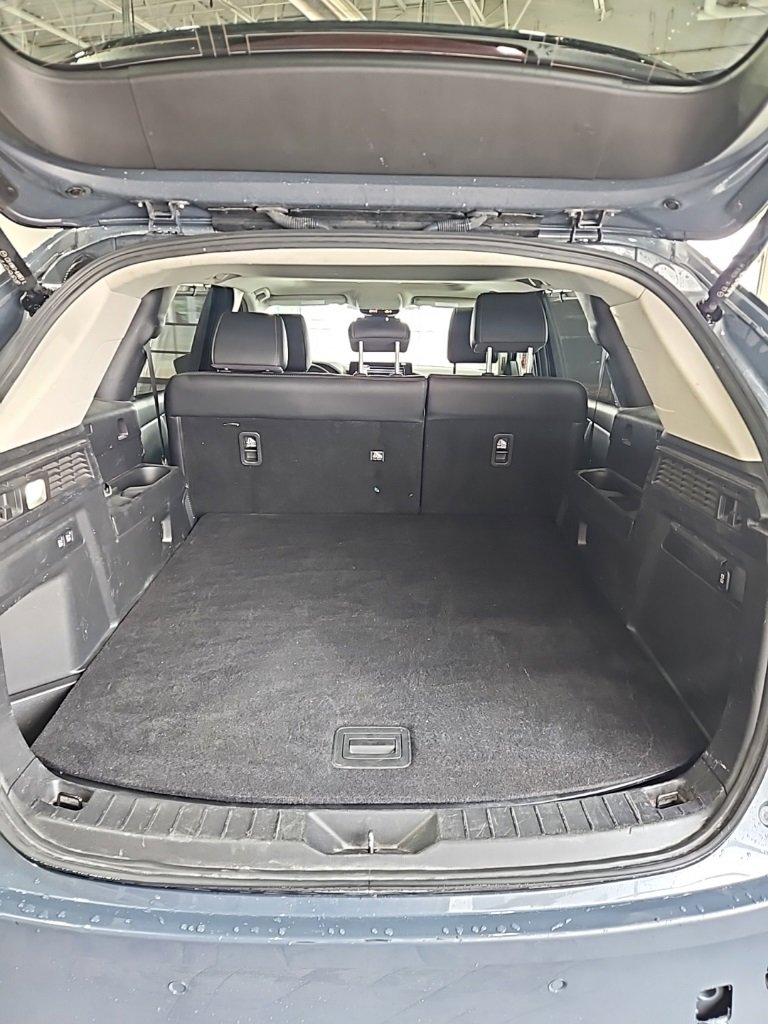 Used 2025 MAZDA CX-70 3.3 Turbo w/ Preferred Package image 17