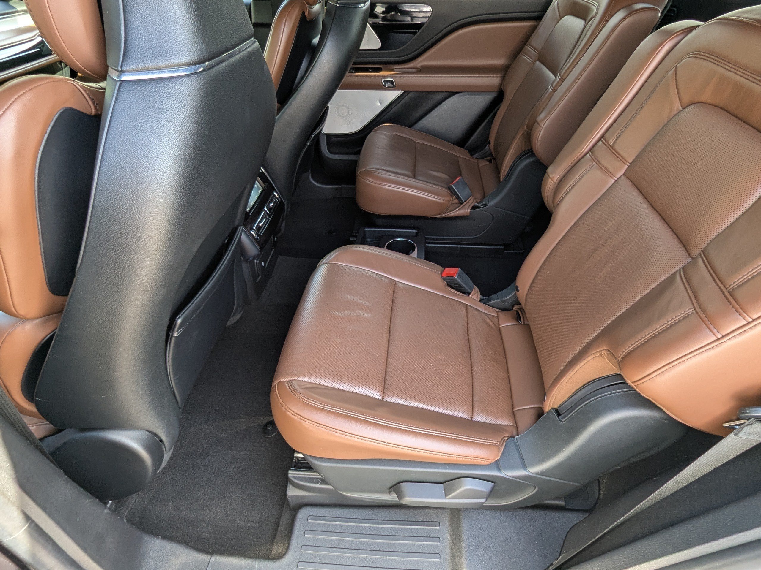 Used 2020 Lincoln Aviator Reserve w/ Equipment Group 202A AWD/4WD image 22