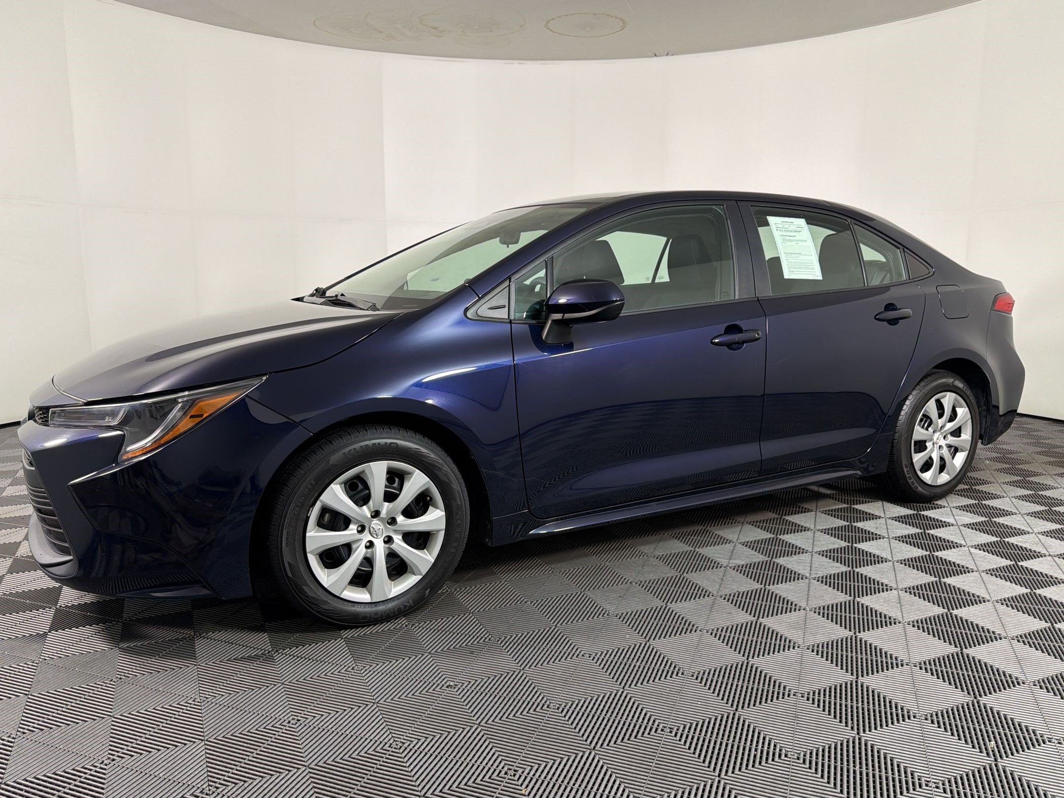 Used 2024 Toyota Corolla LE FWD image 21