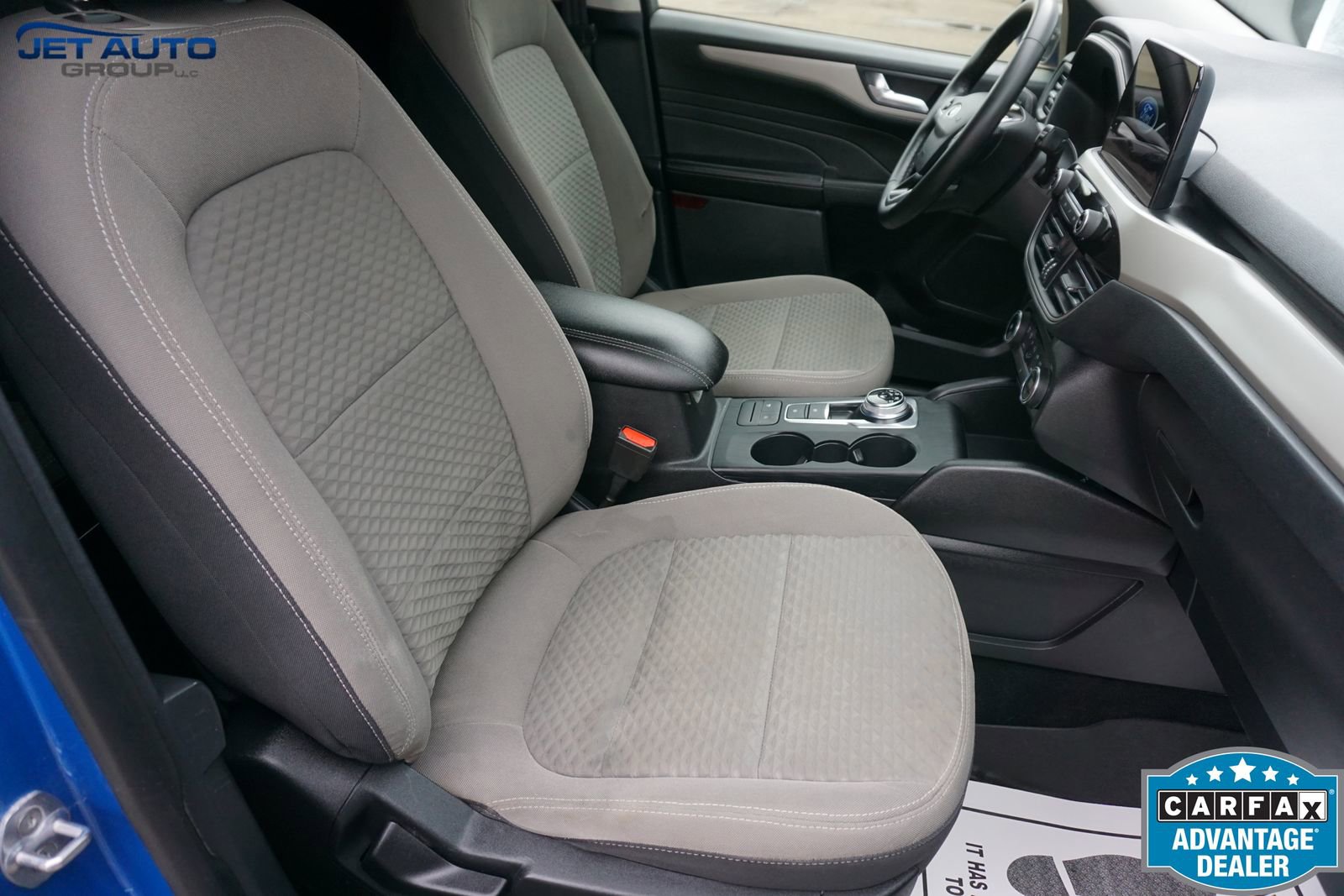 Used 2021 Ford Escape SE w/ SE Sport Appearance Package AWD/4WD image 25