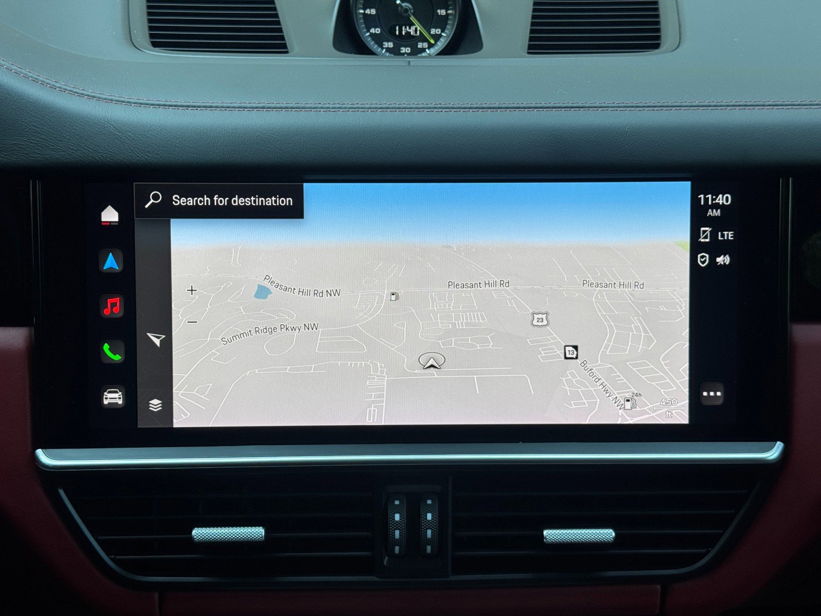 Used 2022 Porsche Cayenne Turbo S w/ Assistance Package image 26