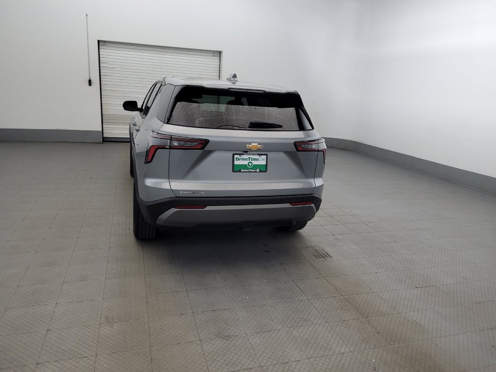 Used 2025 Chevrolet Equinox LT FWD image 6