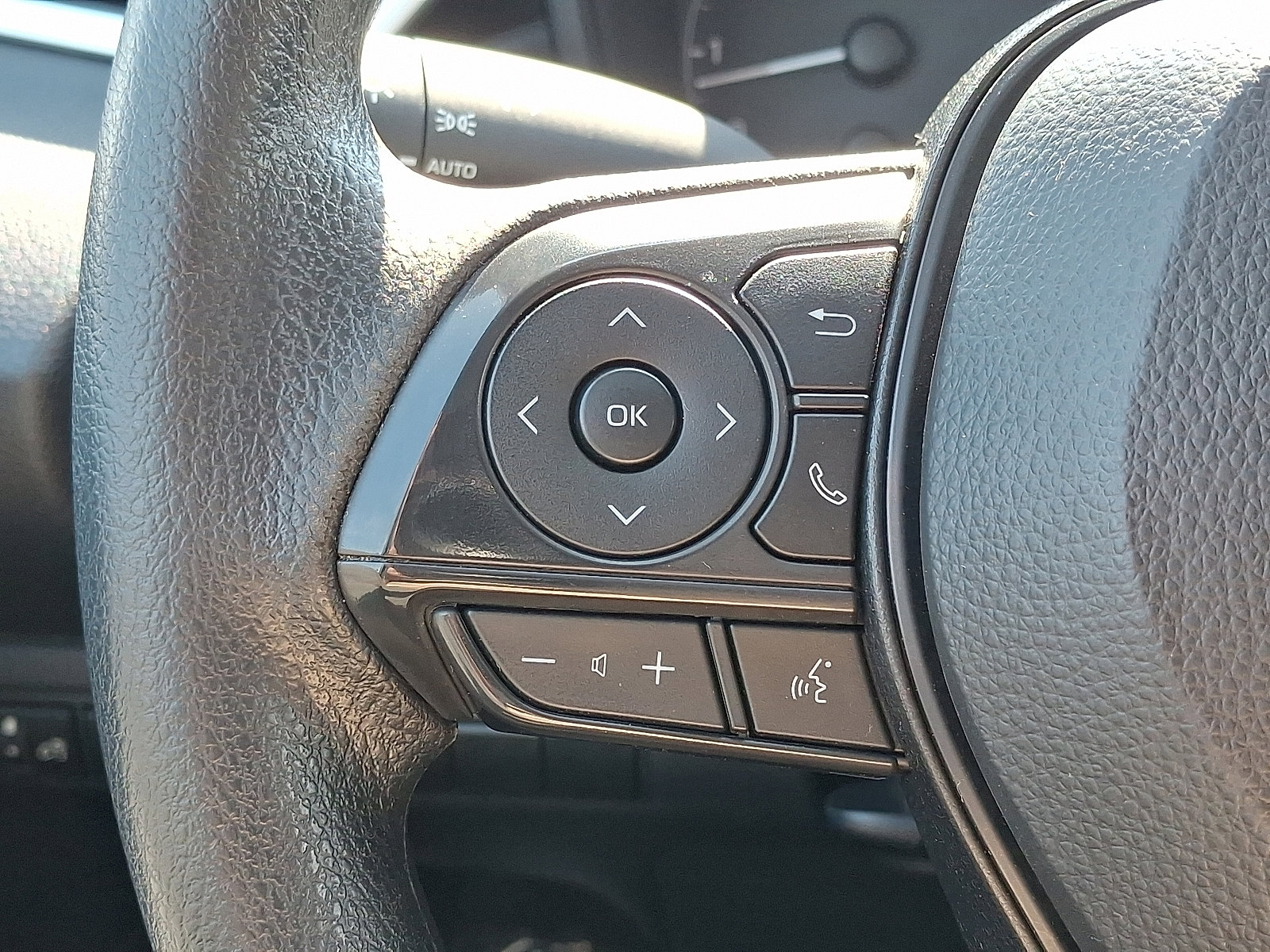 Certified 2024 Toyota Corolla LE image 22