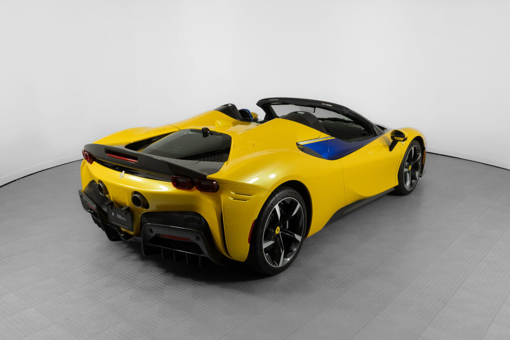 Certified 2023 Ferrari SF90 Spider image 2