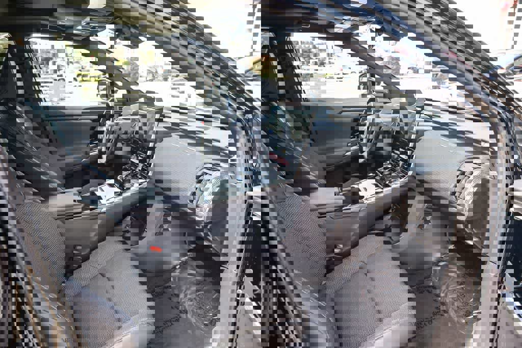 Used 2024 Toyota bZ4X XLE w/ Weather Package image 15