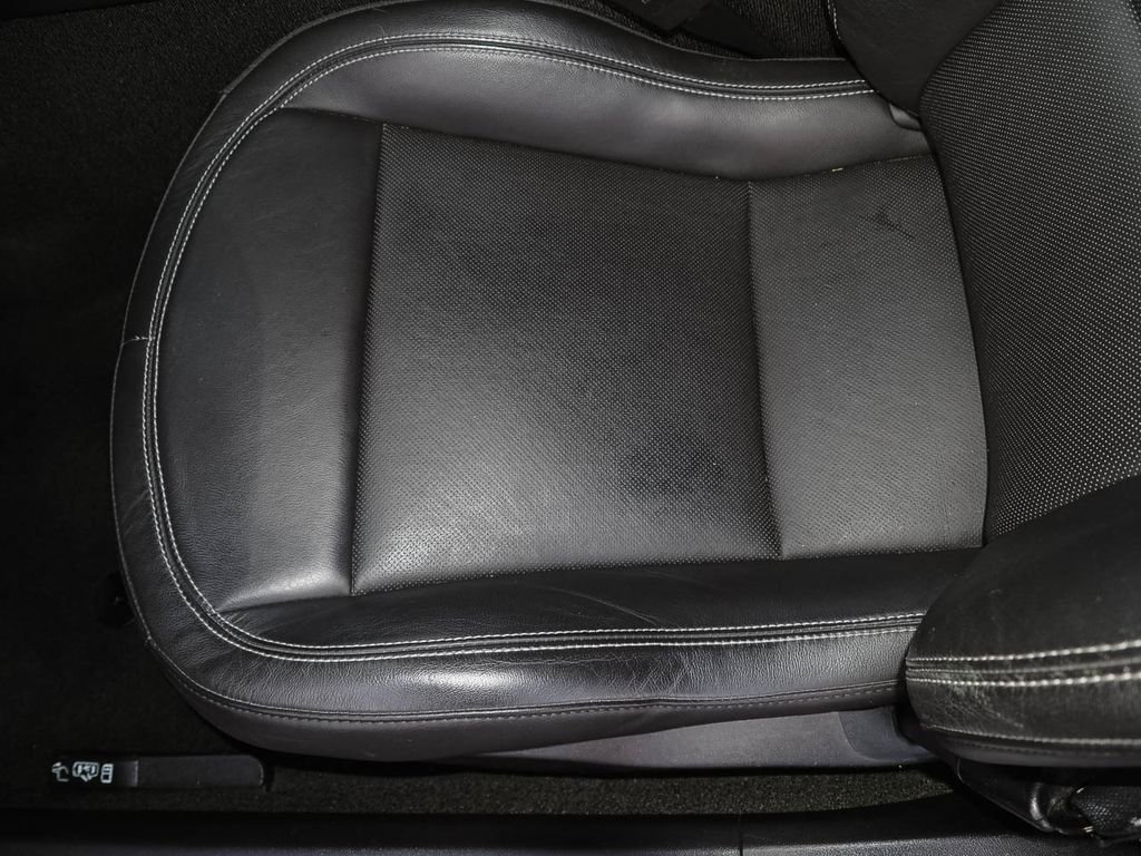 Used 2018 Chevrolet Corvette Stingray Coupe image 21