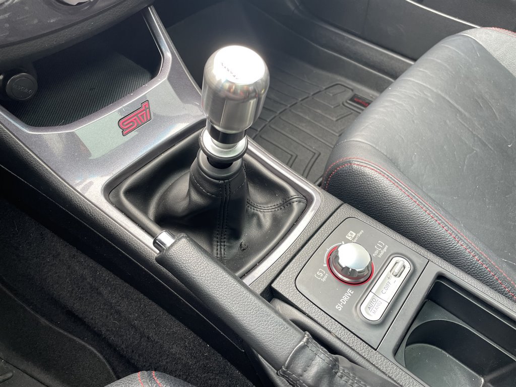 Used 2013 Subaru Impreza WRX STI Limited AWD/4WD image 30