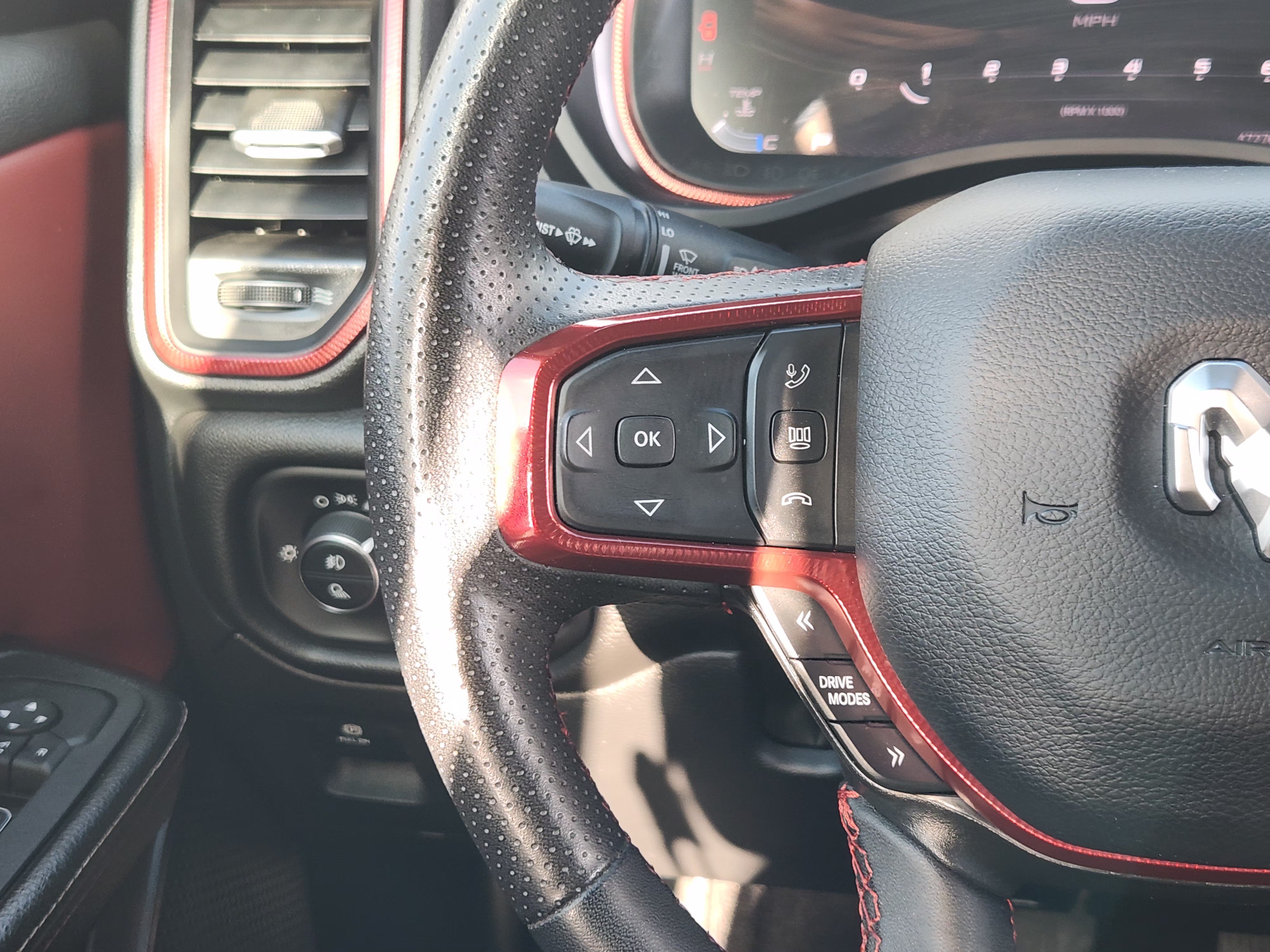 Used 2025 RAM 1500 Rebel w/ Rebel Level 1 Equipment Group AWD/4WD image 28