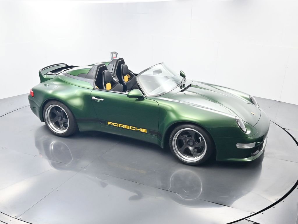 Used 1995 Porsche 911 Carrera RWD image 46