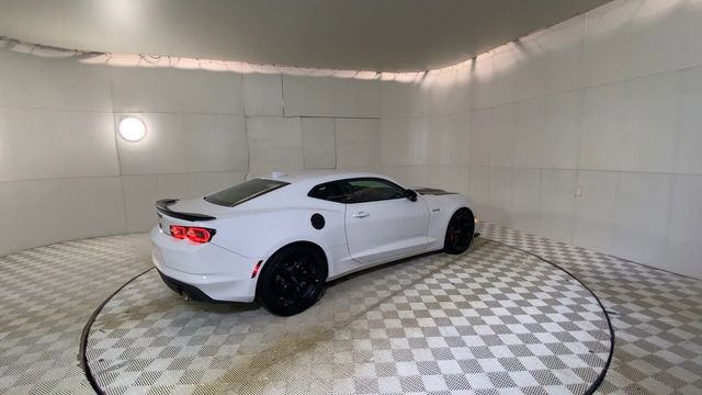 Used 2023 Chevrolet Camaro LT image 3