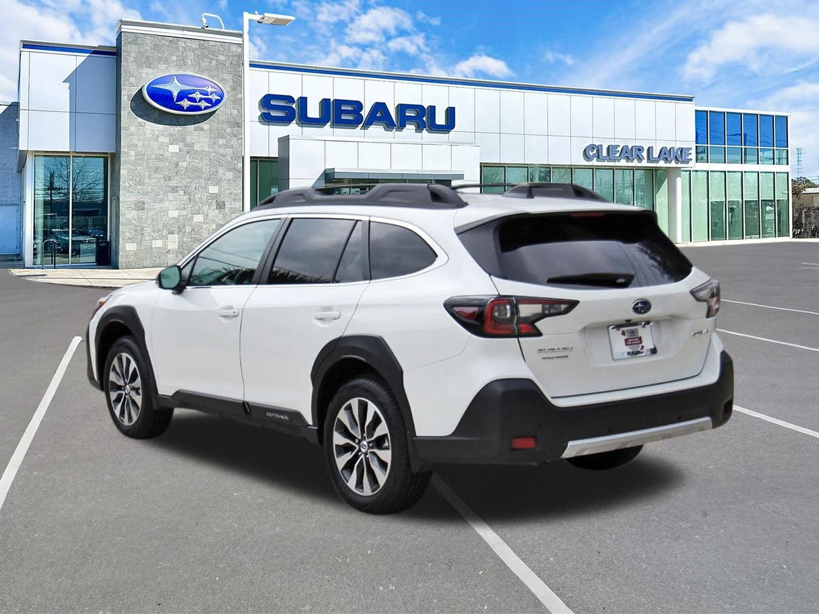 Certified 2025 Subaru Outback Limited AWD/4WD image 4