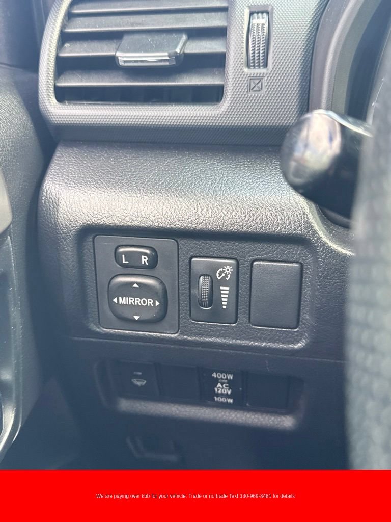 Used 2016 Toyota 4Runner SR5 AWD/4WD image 17