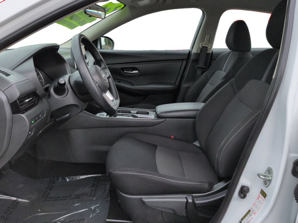 Used 2025 Nissan Sentra SV FWD image 20
