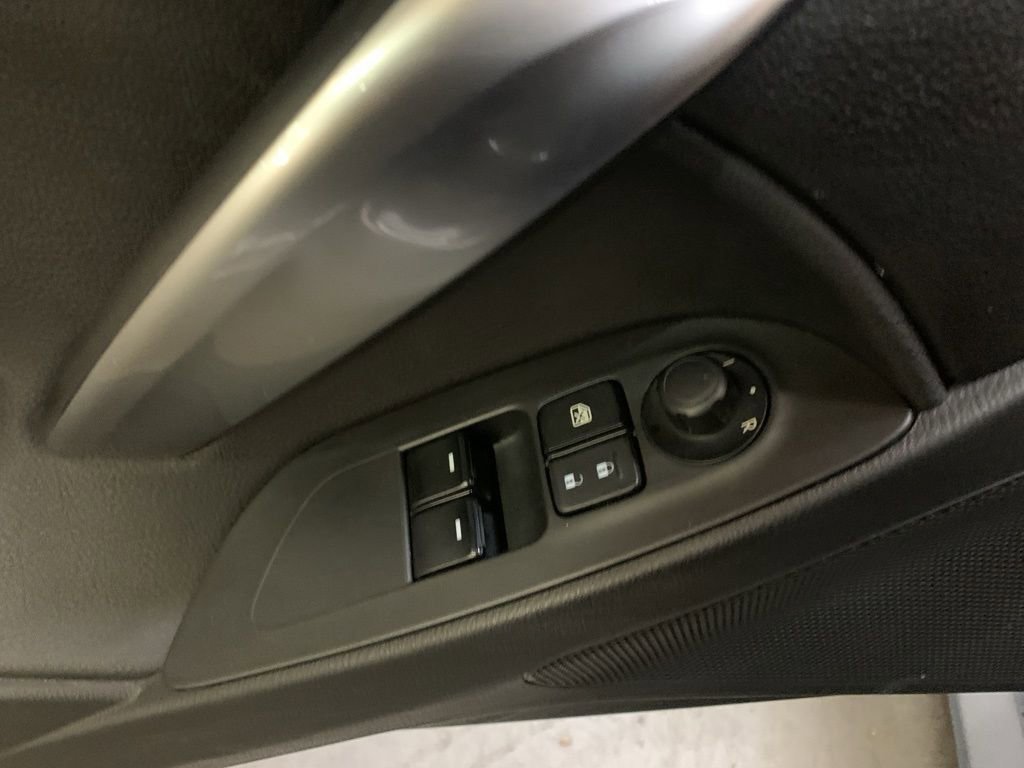 Used 2020 FIAT 124 Spider Abarth w/ Visibility Group image 12