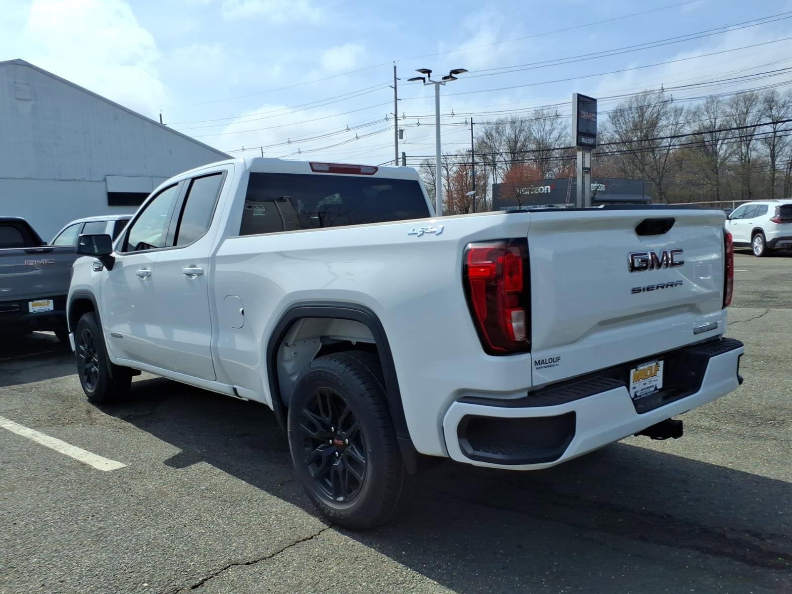 New 2026 GMC Sierra 1500 Elevation image 4