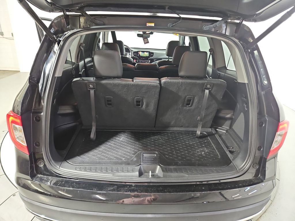 Used 2021 Honda Pilot Touring image 23