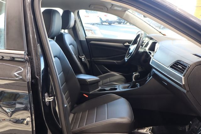 Used 2022 Volkswagen Jetta SE image 13