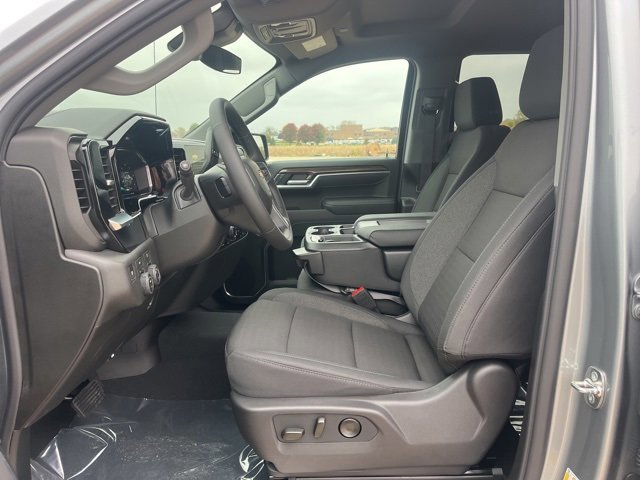 New 2026 Chevrolet Silverado 1500 LT image 18