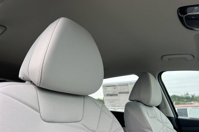 New 2026 Hyundai Tucson Blue SE AWD/4WD image 16