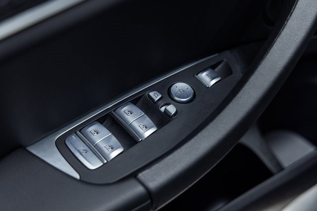 Certified 2024 BMW X3 xDrive30i w/ Premium Package image 12