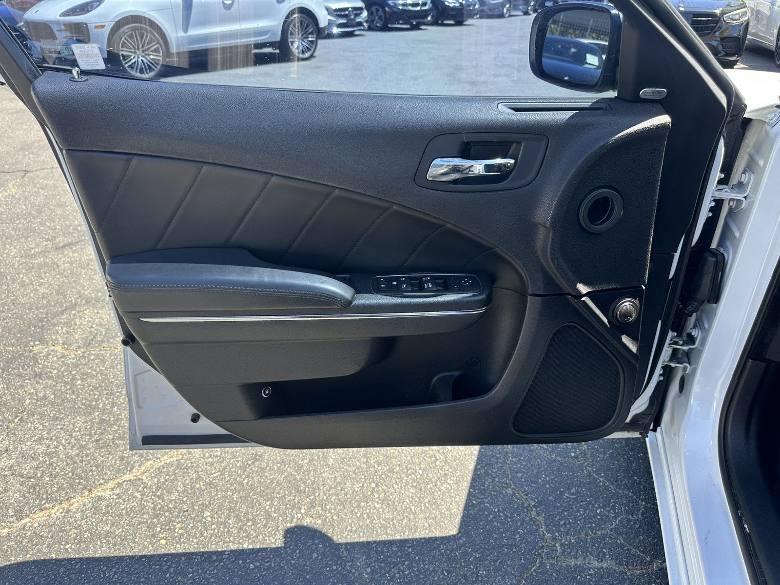 Used 2014 Dodge Charger R/T RWD image 25