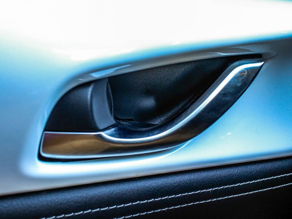 Used 2024 MAZDA MX-5 Miata Club image 9