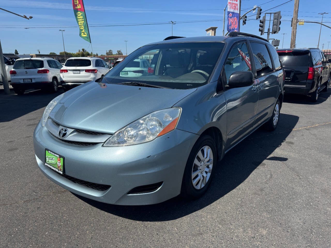 Used 2008 Toyota Sienna LE FWD image 4