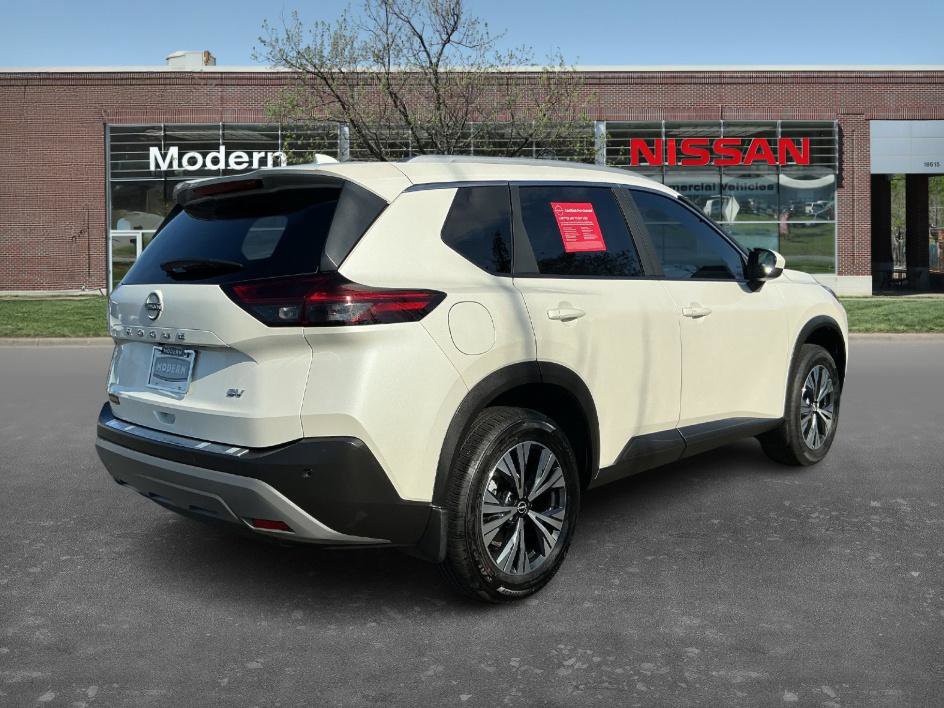 Certified 2023 Nissan Rogue SV w/ SV Premium B Package image 4