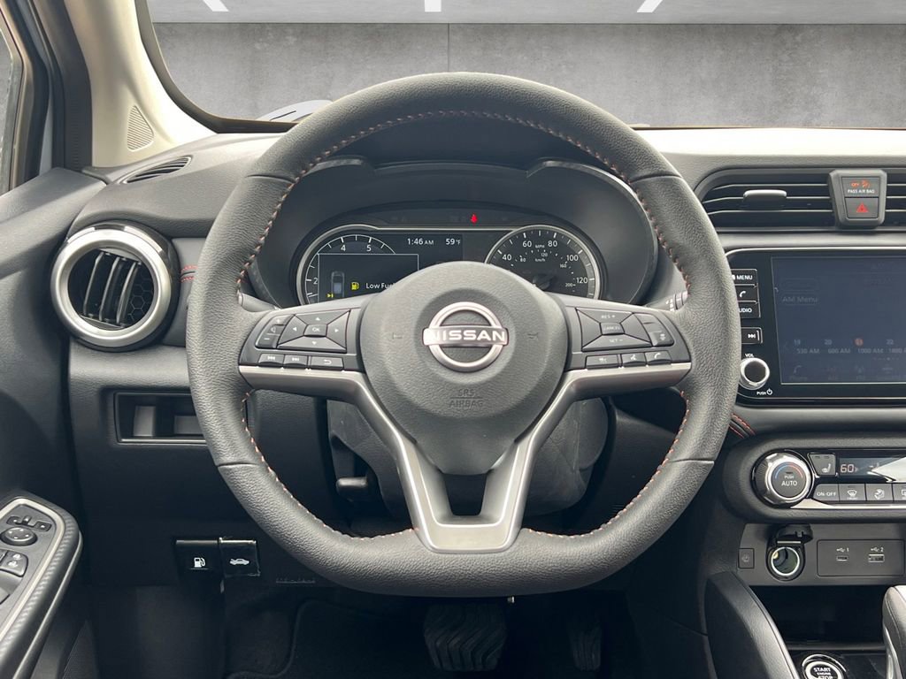 New 2025 Nissan Versa SR FWD image 21