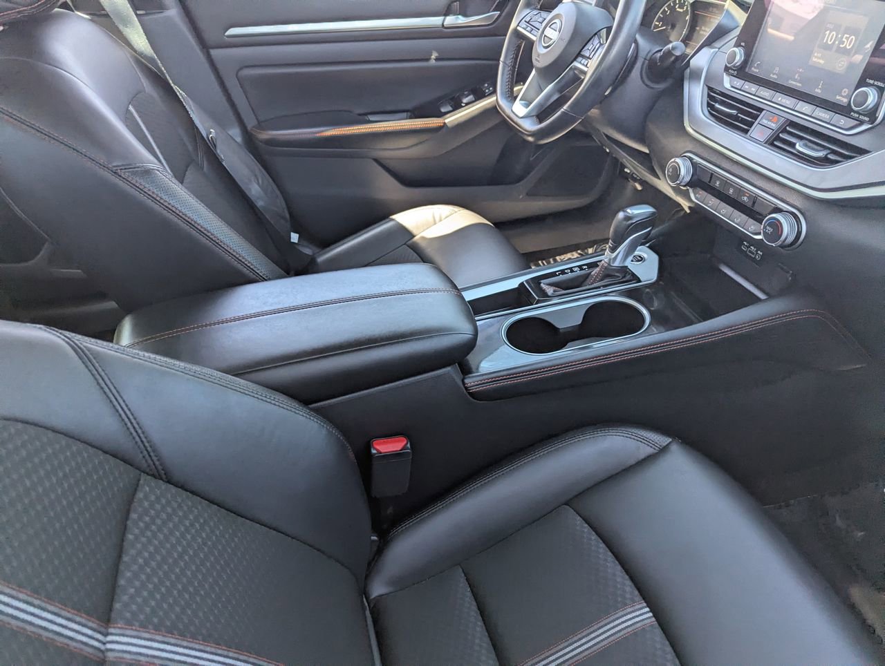 Certified 2025 Nissan Altima 2.5 SR image 12