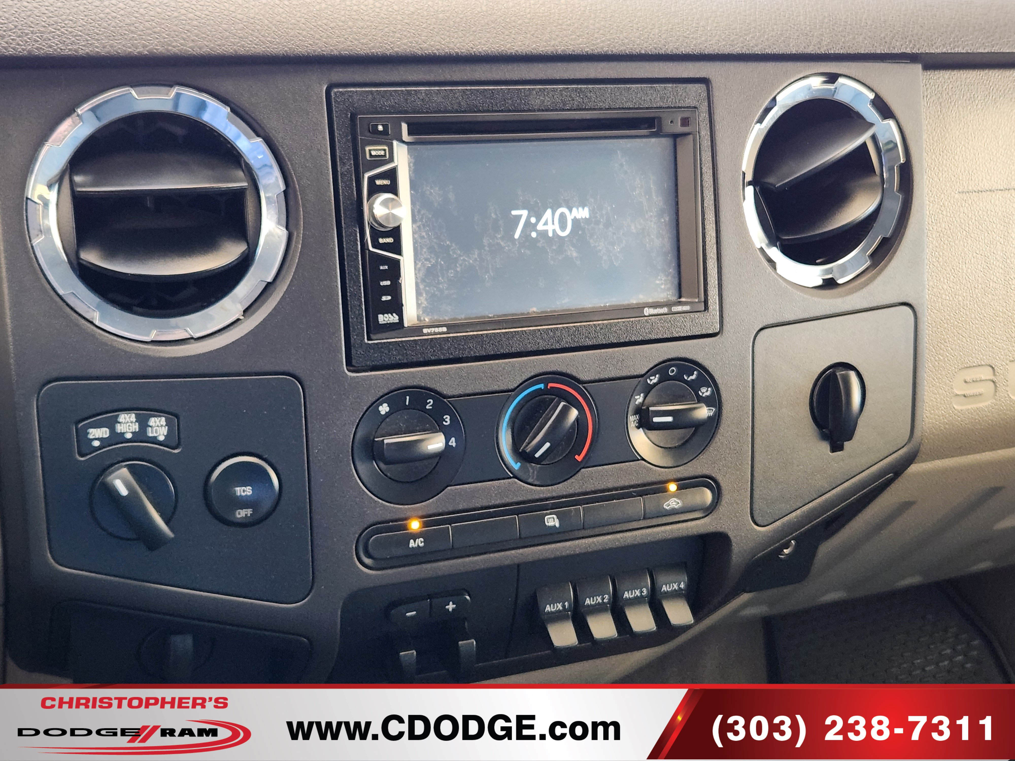 Used 2010 Ford F350 4x4 Crew Cab Super Duty image 12