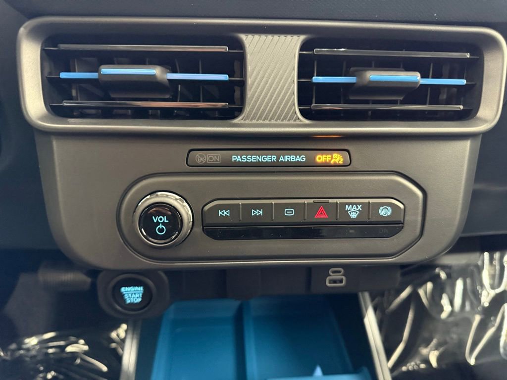 New 2025 Ford Maverick XLT w/ Equipment Group 302A image 36