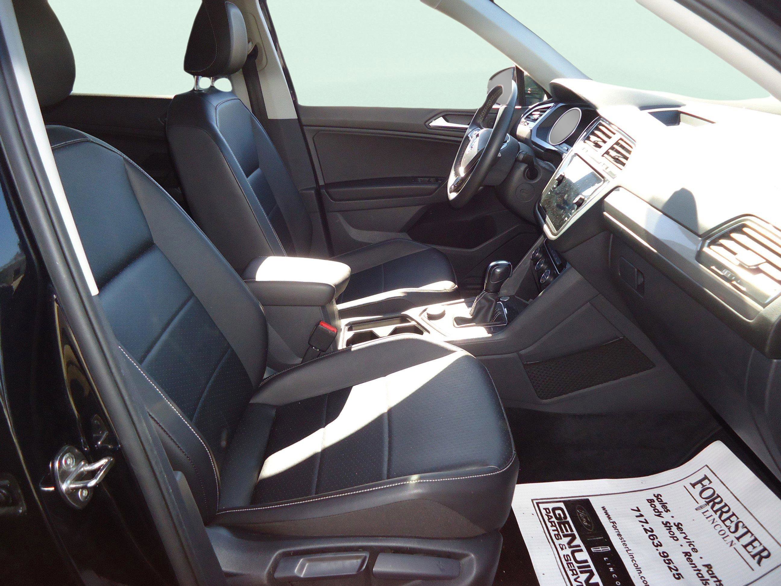 Used 2021 Volkswagen Tiguan SE image 25