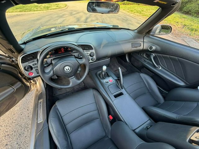 Used 2003 Honda S2000 image 20