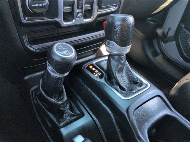 Used 2021 Jeep Gladiator Sport AWD/4WD image 18