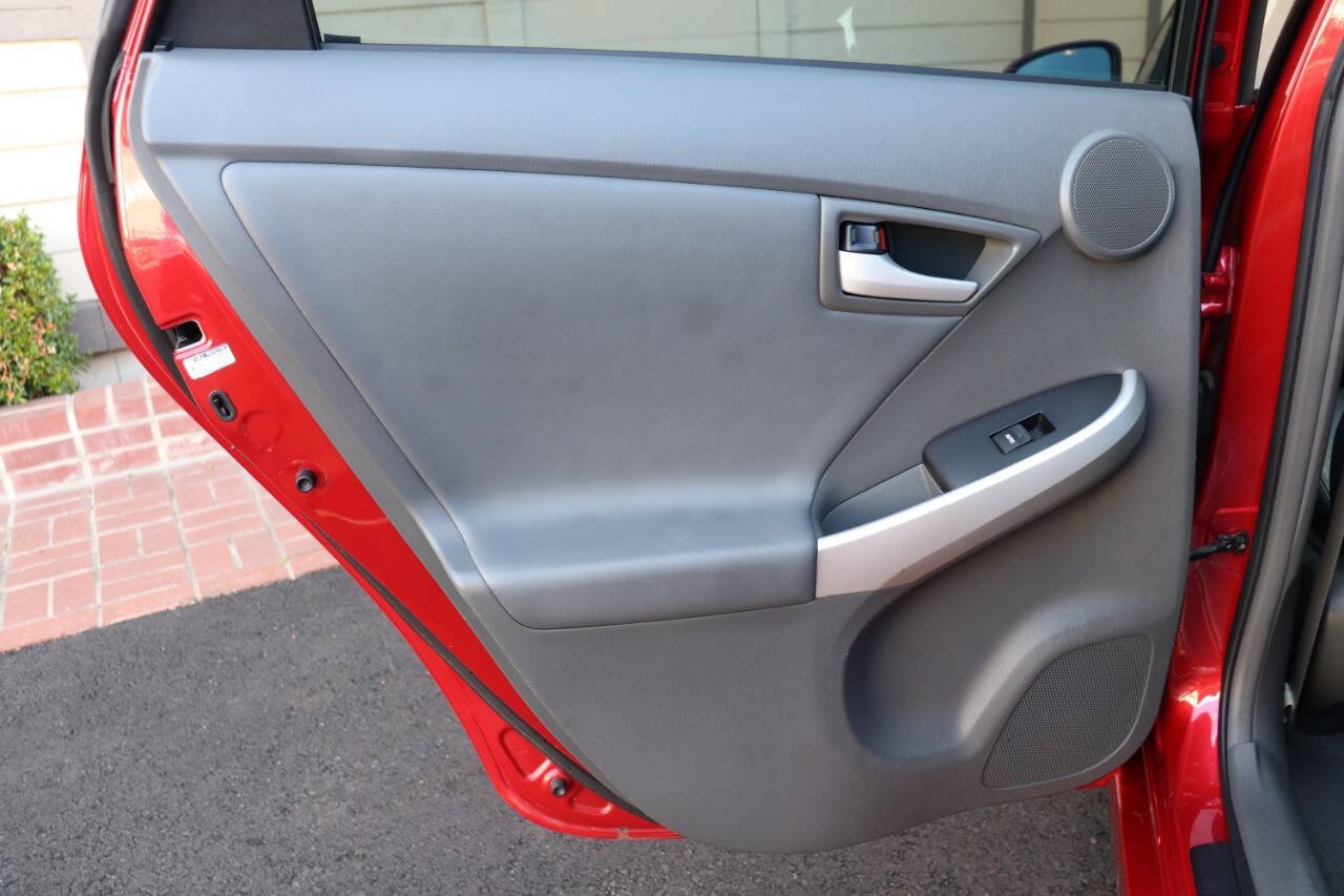 Used 2010 Toyota Prius Four w/ Navigation Pkg FWD image 22