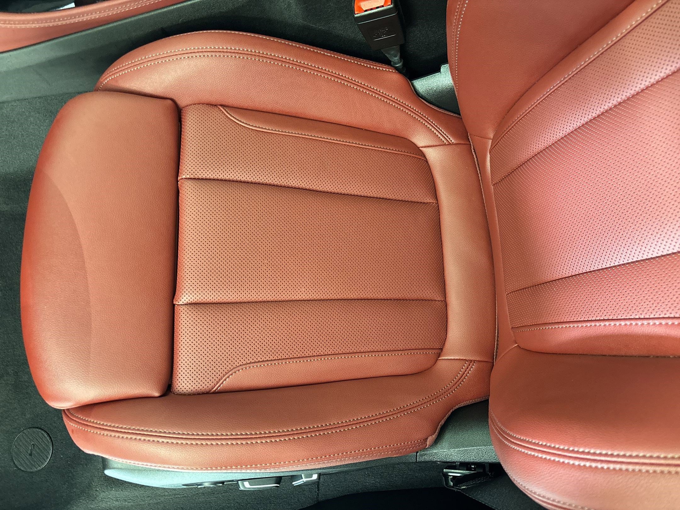 Certified 2024 BMW X4 xDrive30i w/ Parking Assistance Package image 22