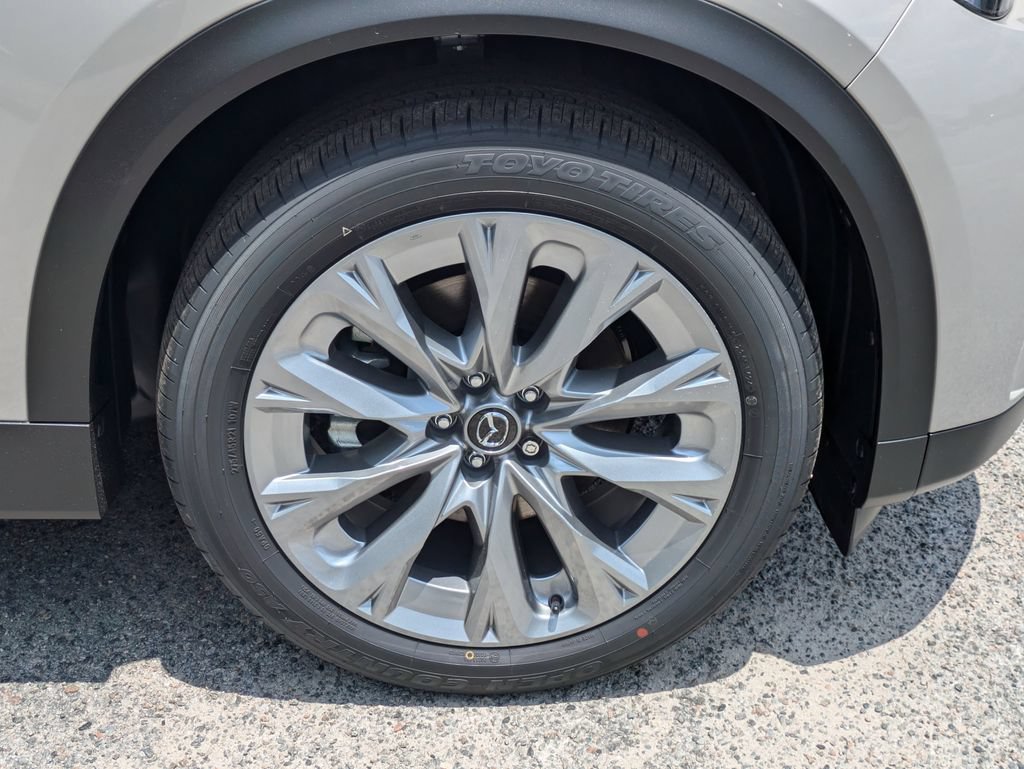 New 2026 MAZDA CX-90 3.3 Turbo w/ Preferred Package AWD/4WD image 11