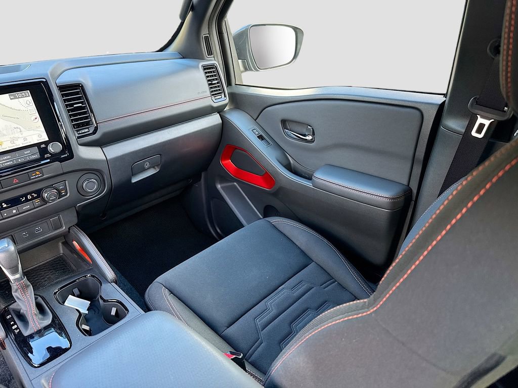 Used 2024 Nissan Frontier PRO-4X w/ Technology Package image 22