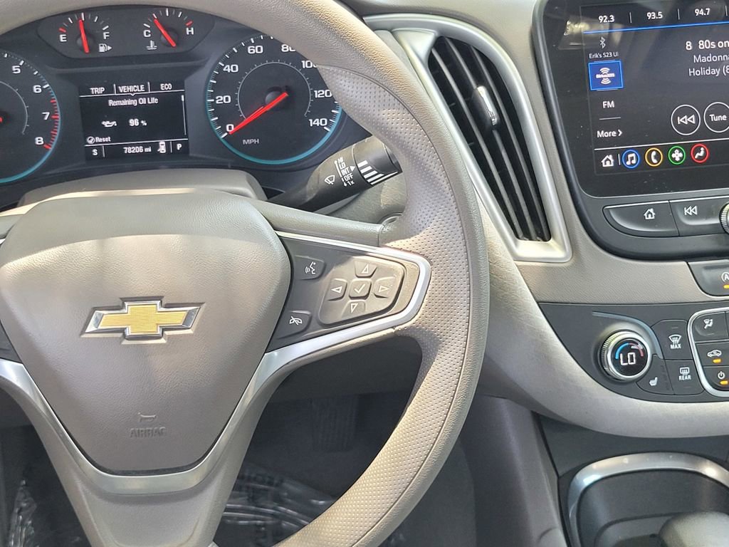 Used 2022 Chevrolet Malibu LT image 18