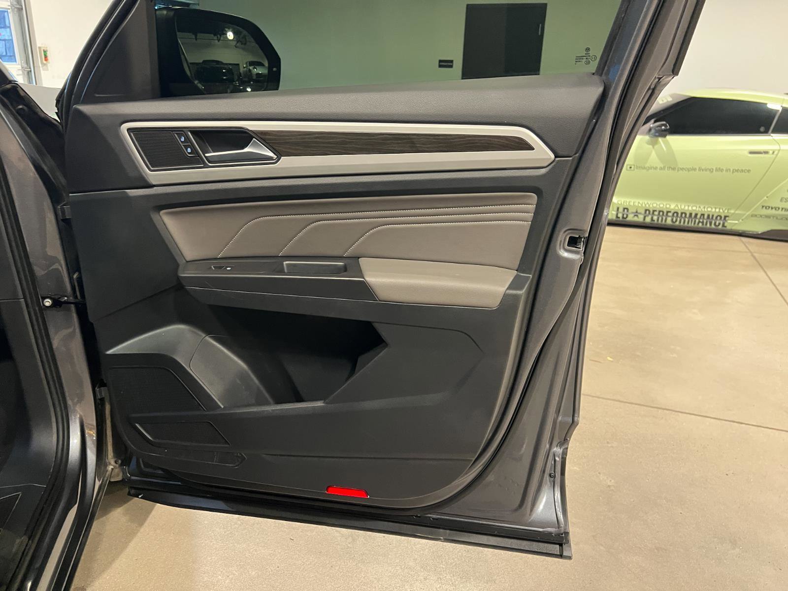 Used 2022 Volkswagen Atlas SE AWD/4WD image 41