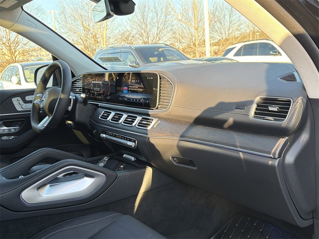 New 2026 Mercedes-Benz GLS 450 4MATIC image 23