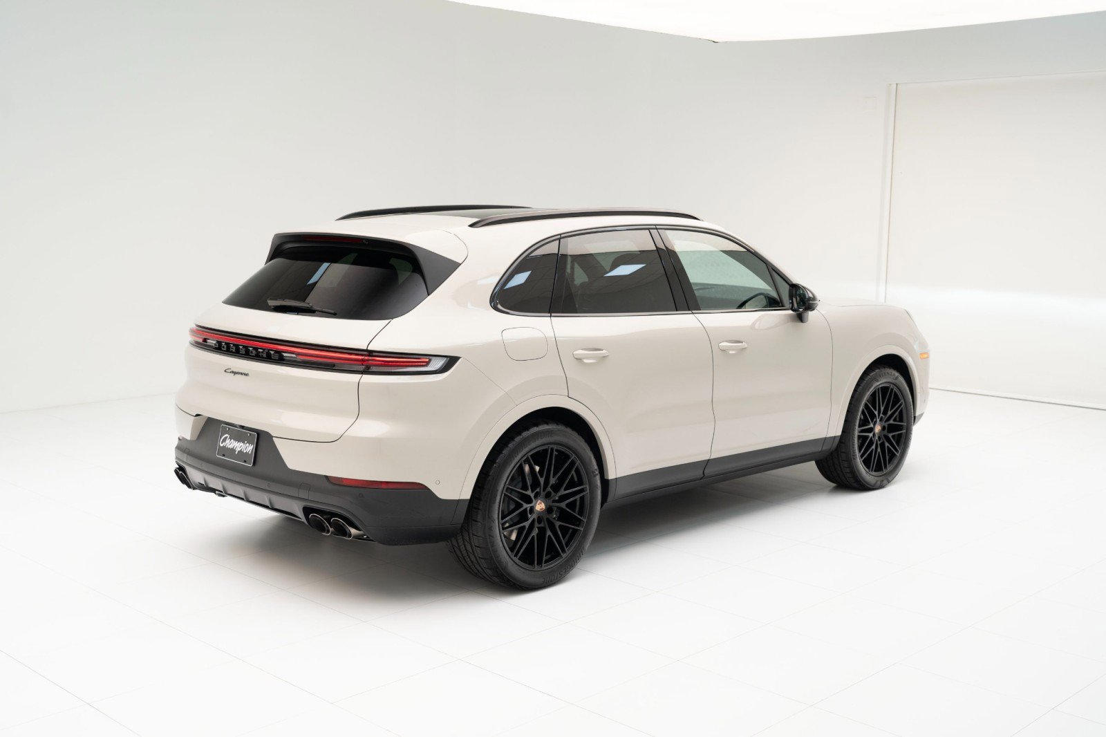 New 2026 Porsche Cayenne image 9