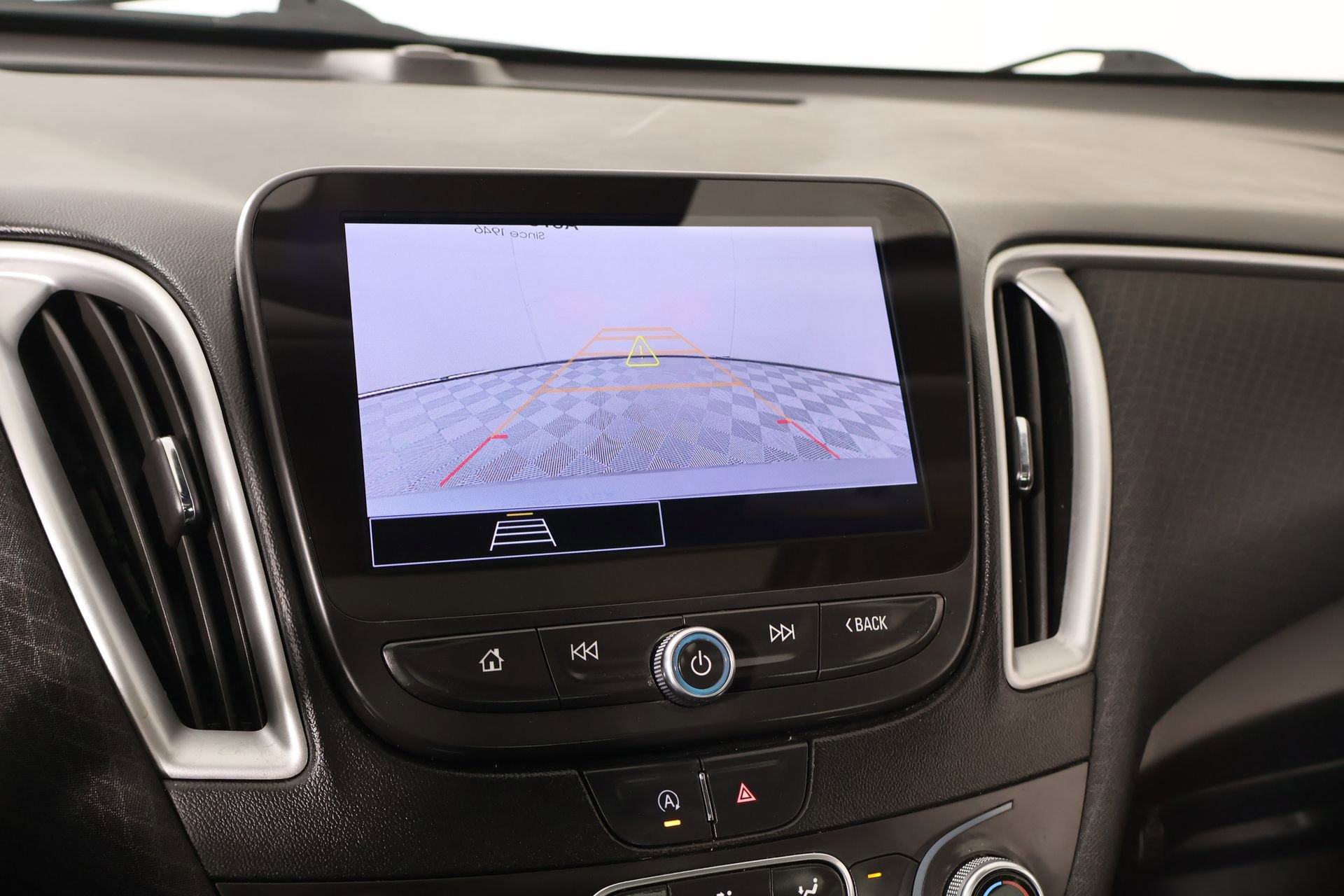 Used 2024 Chevrolet Malibu LT FWD image 6