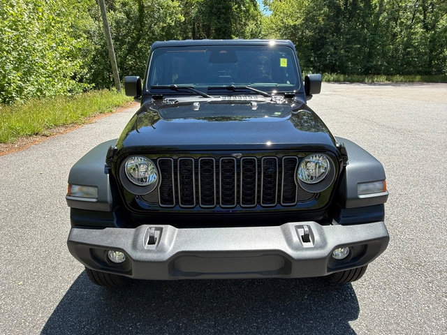 Used 2026 Jeep Wrangler Unlimited Sport AWD/4WD image 3