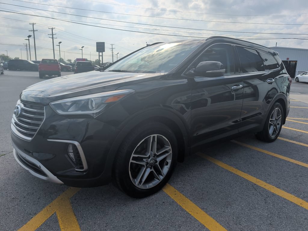 Used 2018 Hyundai Santa Fe AWD image 3